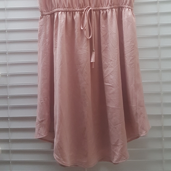 Size 12 blush H&M sleeveless chiffon dress - Picture 2 of 5